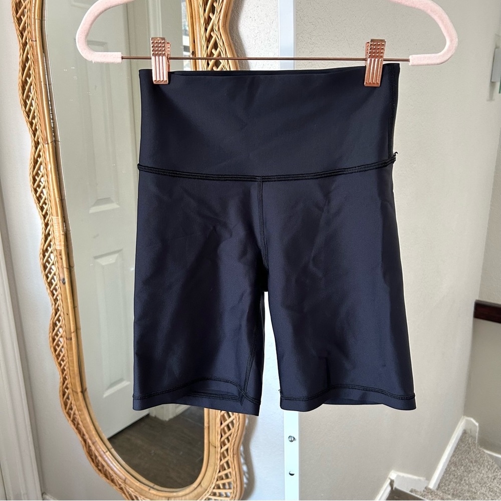 Aritzia / Tna Black Biker Shorts